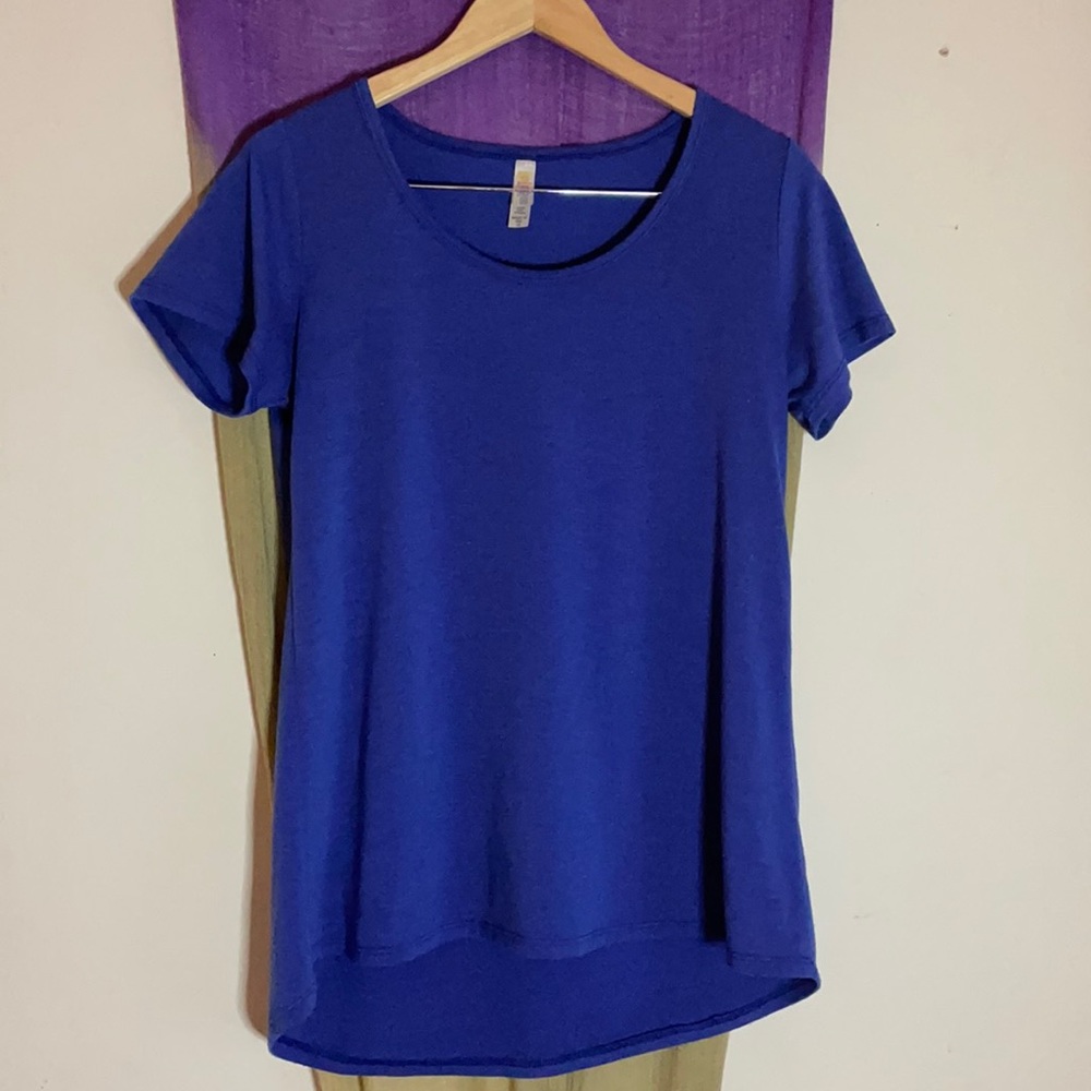 Lularoe shirt